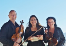 «   JEUX de MIROIR » Voyage musical pour deux violons et piano